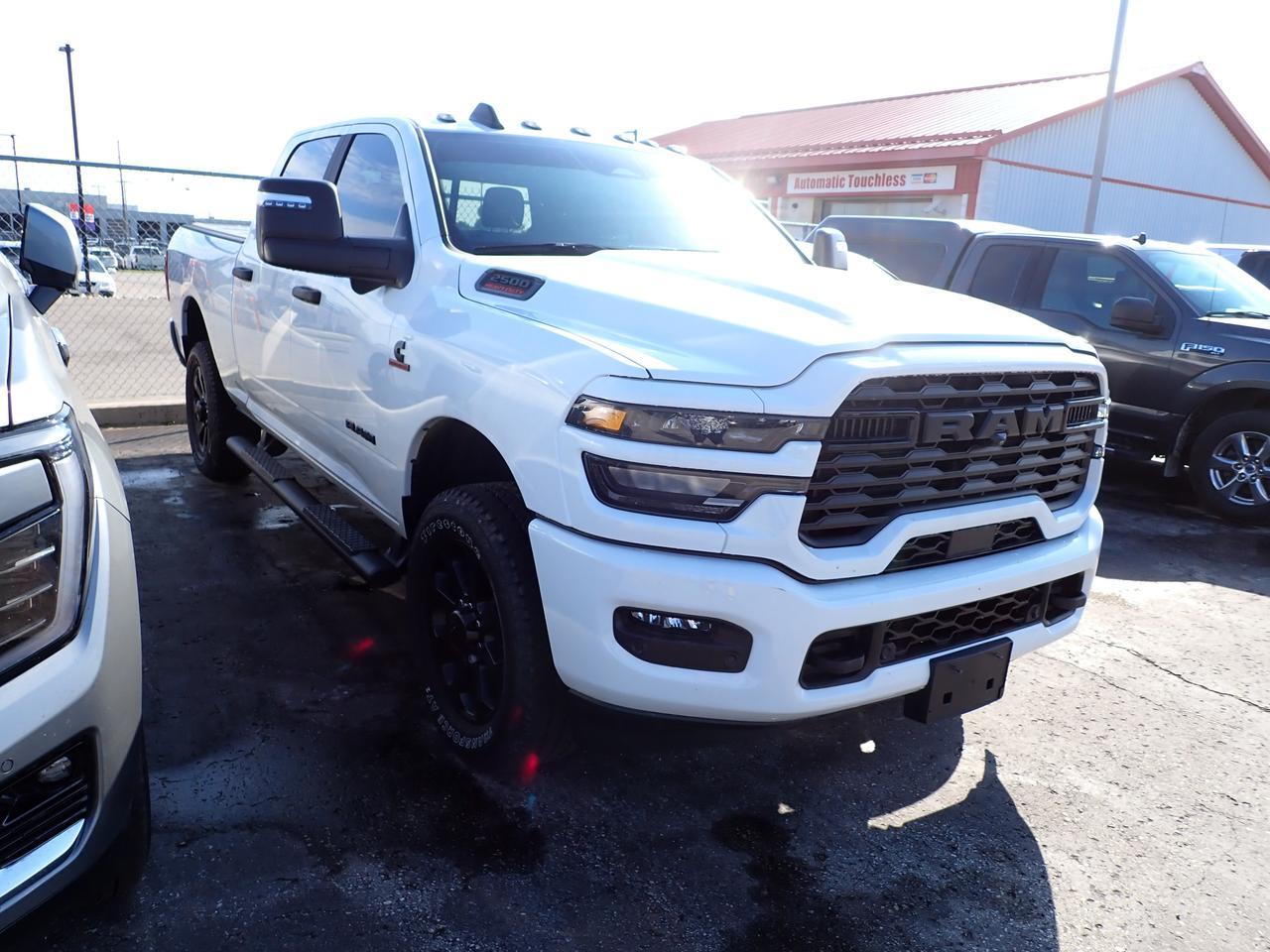 2025 Ram 2500 Big Horn 4WD CREW CAB 6'4" BOX *DIESEL*