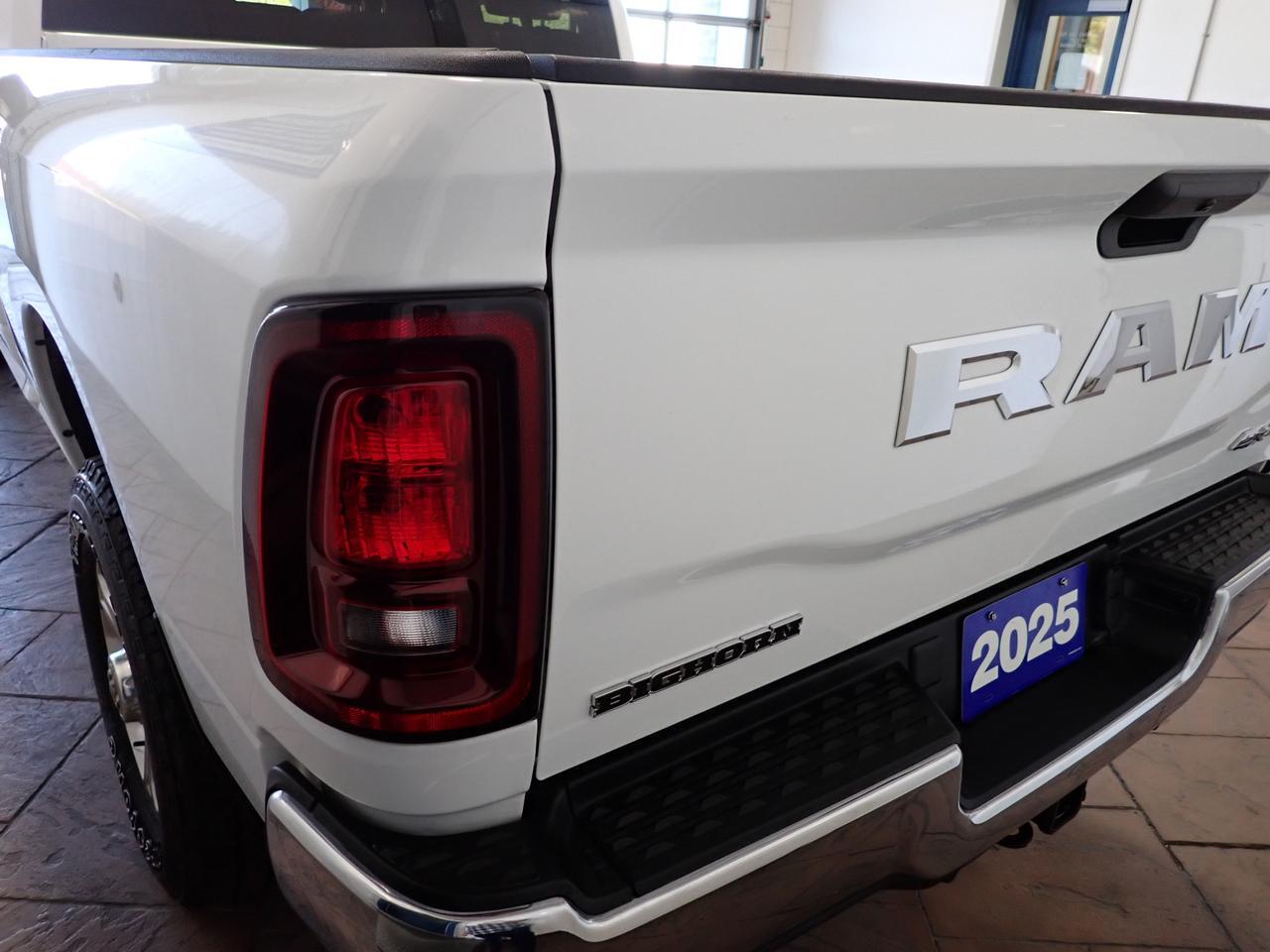 2025 Ram 2500 Big Horn 4WD CREW CAB NAVI 6'4" BOX Listowel ON