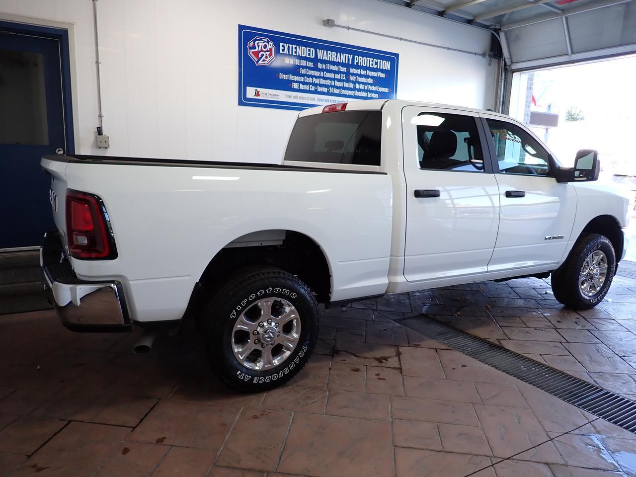 2025 Ram 2500 Big Horn 4WD CREW CAB NAVI 6'4" BOX Listowel ON