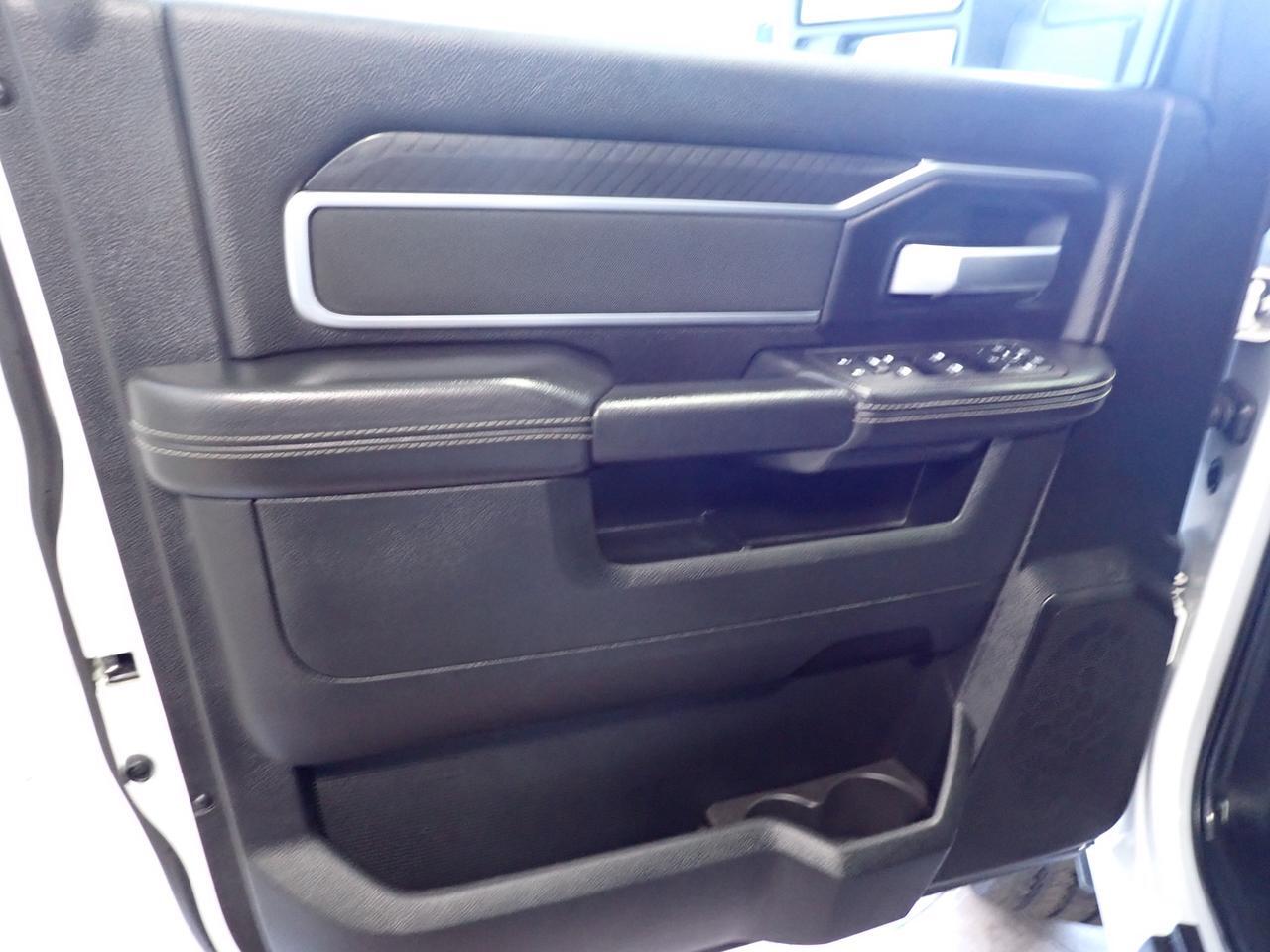 2025 Ram 2500 Big Horn 4WD CREW CAB NAVI 6'4" BOX Listowel ON