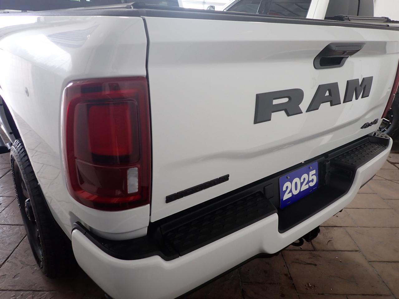 2025 Ram 2500 Big Horn 4WD *HIGH OUTPUT DIESEL* CREW CAB NAVI  6'4" BOX Listowel ON