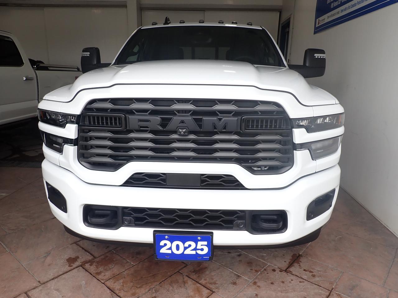 2025 Ram 2500 Big Horn 4WD *HIGH OUTPUT DIESEL* CREW CAB NAVI  6'4" BOX Listowel ON