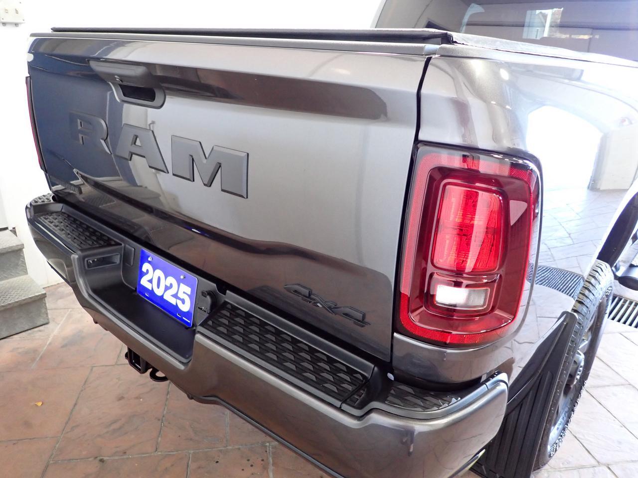 2025 Ram 2500 Big Horn 4WD NAVI *DIESEL* CREW CAB 6'4" BOX Listowel ON