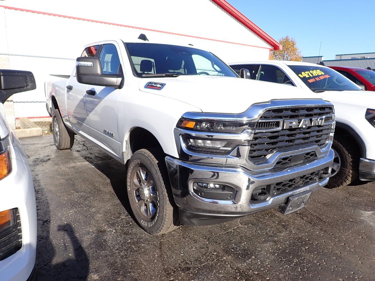 2025 Ram 2500 Big Horn 4X4 CREW CAB 6'4" BOX