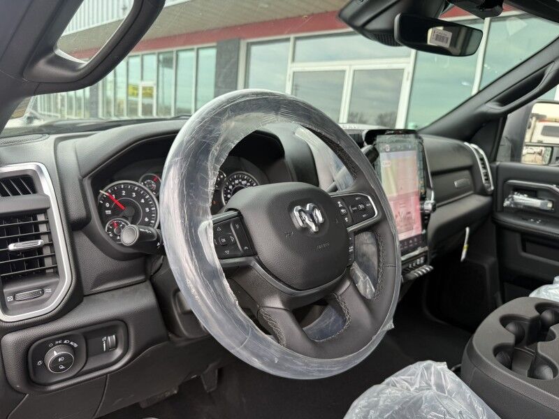 2025 Ram 2500 Big Horn 4x4 6.4L Hemi V8 Big Horn Collinsville OK