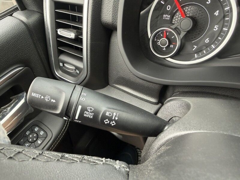 2025 Ram 2500 Big Horn 4x4 6.4L Hemi V8 Big Horn Collinsville OK