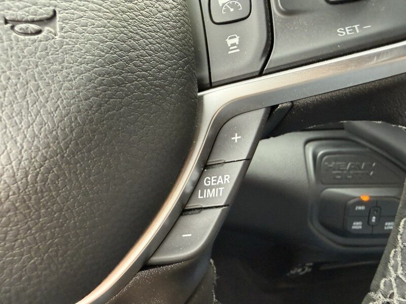 2025 Ram 2500 Big Horn 4x4 6.4L Hemi V8 Collinsville OK