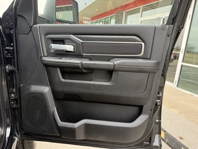 2025 Ram 2500 Big Horn 4x4 6.4L Hemi V8 Collinsville OK