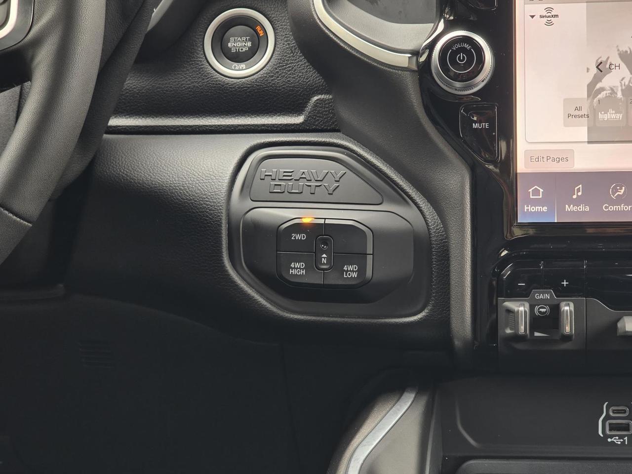 2025 Ram 2500 Big Horn 4x4 Crew Cab Night Edition W/Big Horn Level 1 Plus and Heated Seats Concord NC