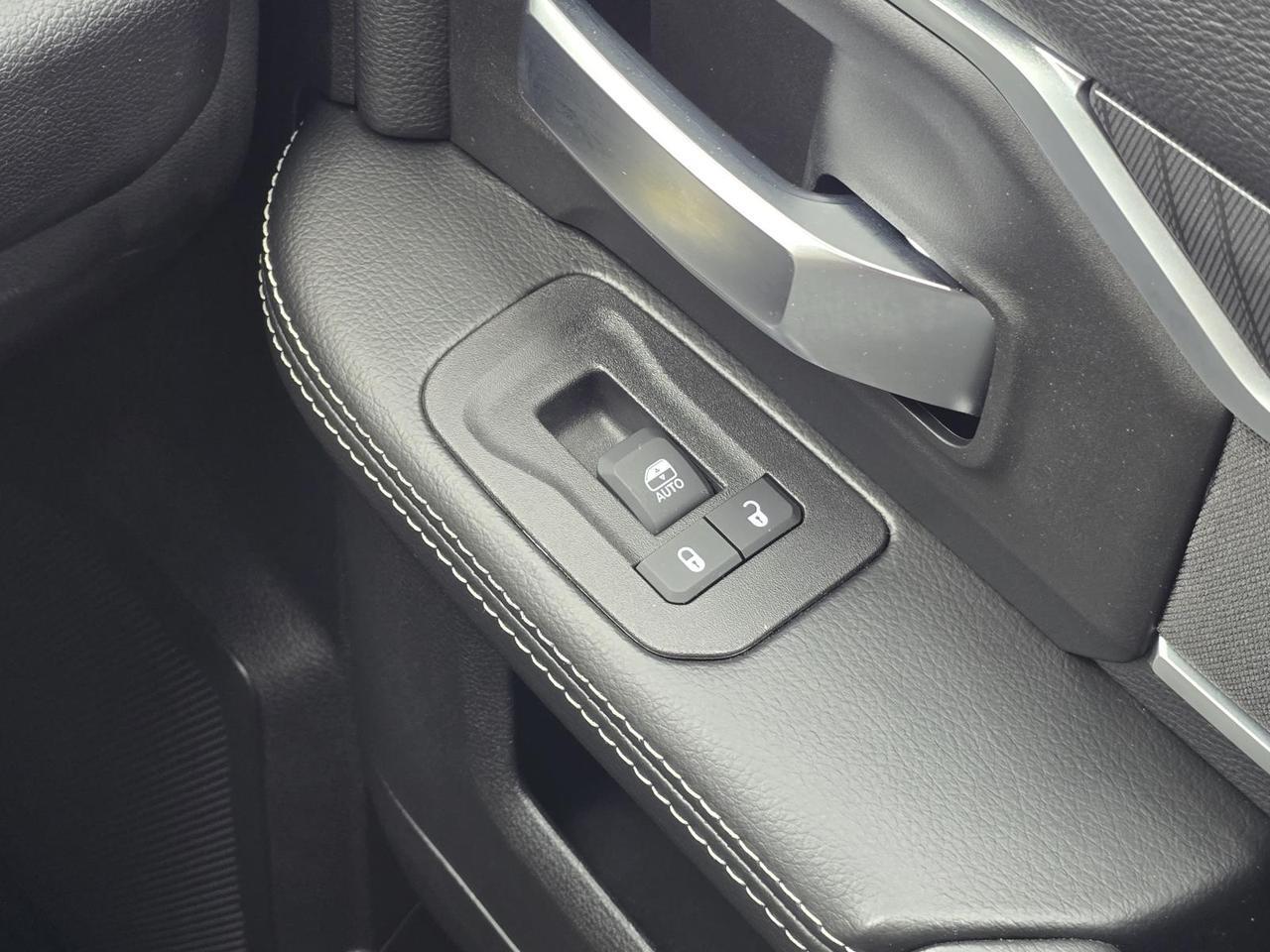 2025 Ram 2500 Big Horn 4x4 Crew Cab Night Edition W/Big Horn Level 1 Plus and Heated Seats Concord NC