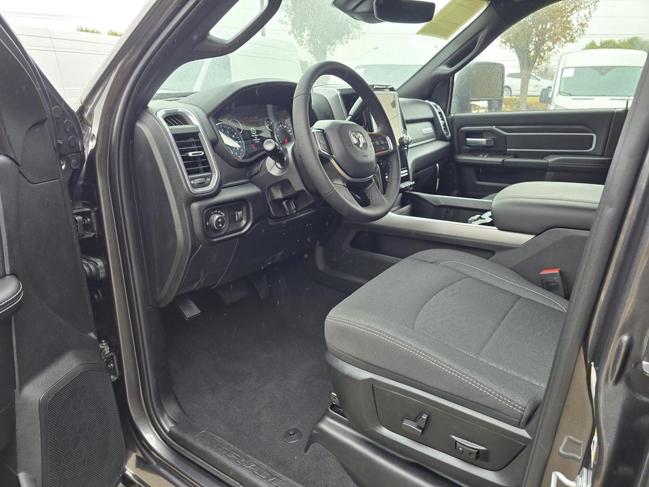 2025 Ram 2500 Big Horn 4x4 Crew Cab Night Edition W/Big Horn Level 1 Plus and Heated Seats Concord NC