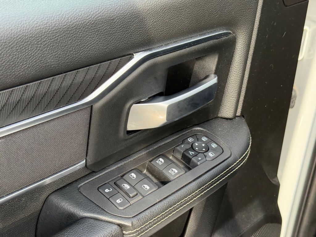 2025 Ram 2500 Big Horn Crestwood KY