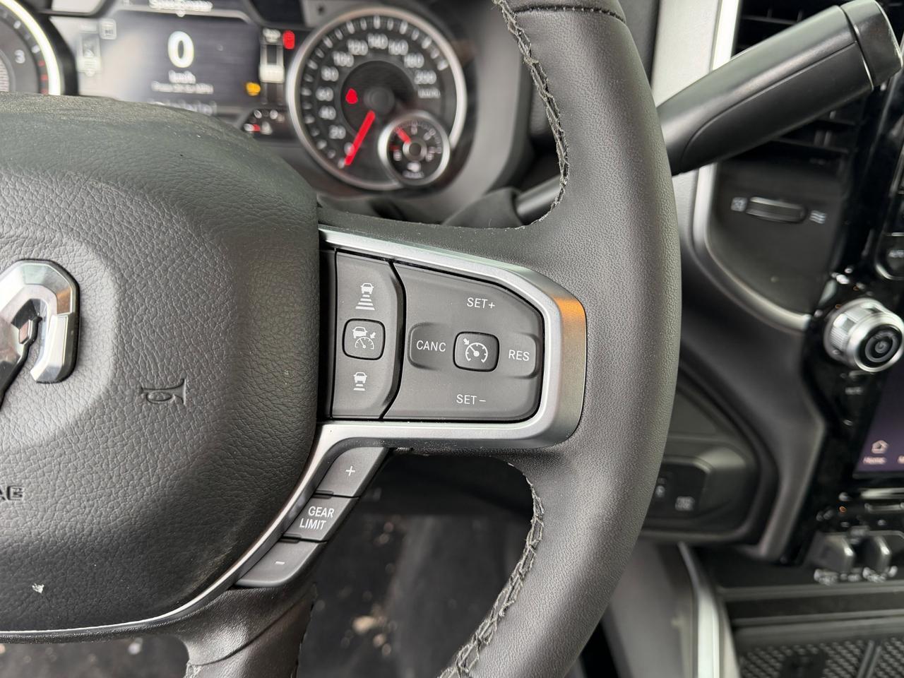 2025 Ram 2500 Big Horn Crew Cab 4x4 | Cummins Diesel | 12IN Touchscreen Nav | Heated Seats | Remote Start Redwater AB