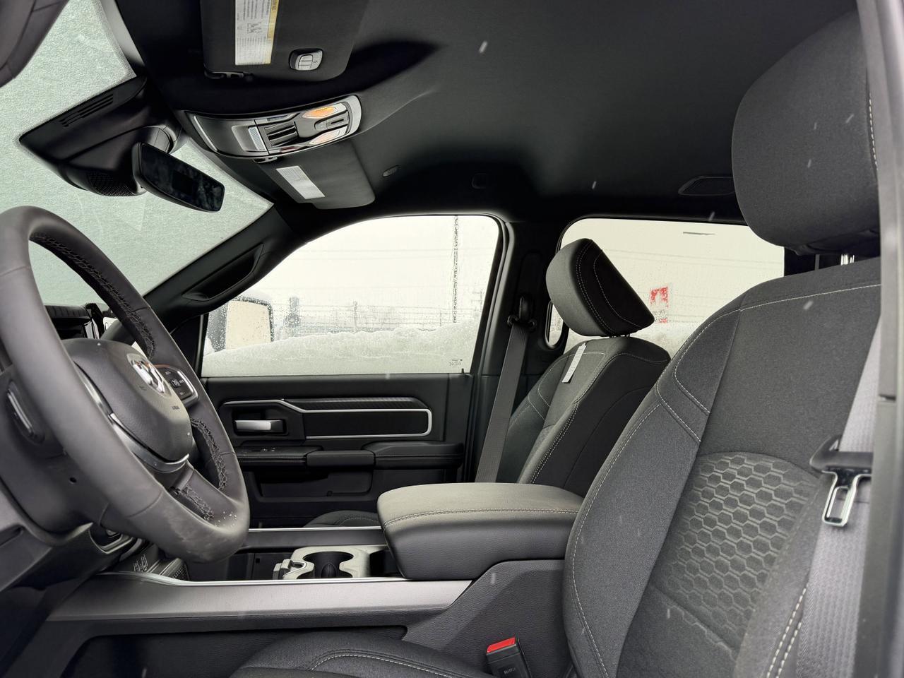 2025 Ram 2500 Big Horn Crew Cab 4x4 | Cummins Diesel | 12IN Touchscreen Nav | Heated Seats | Remote Start Redwater AB