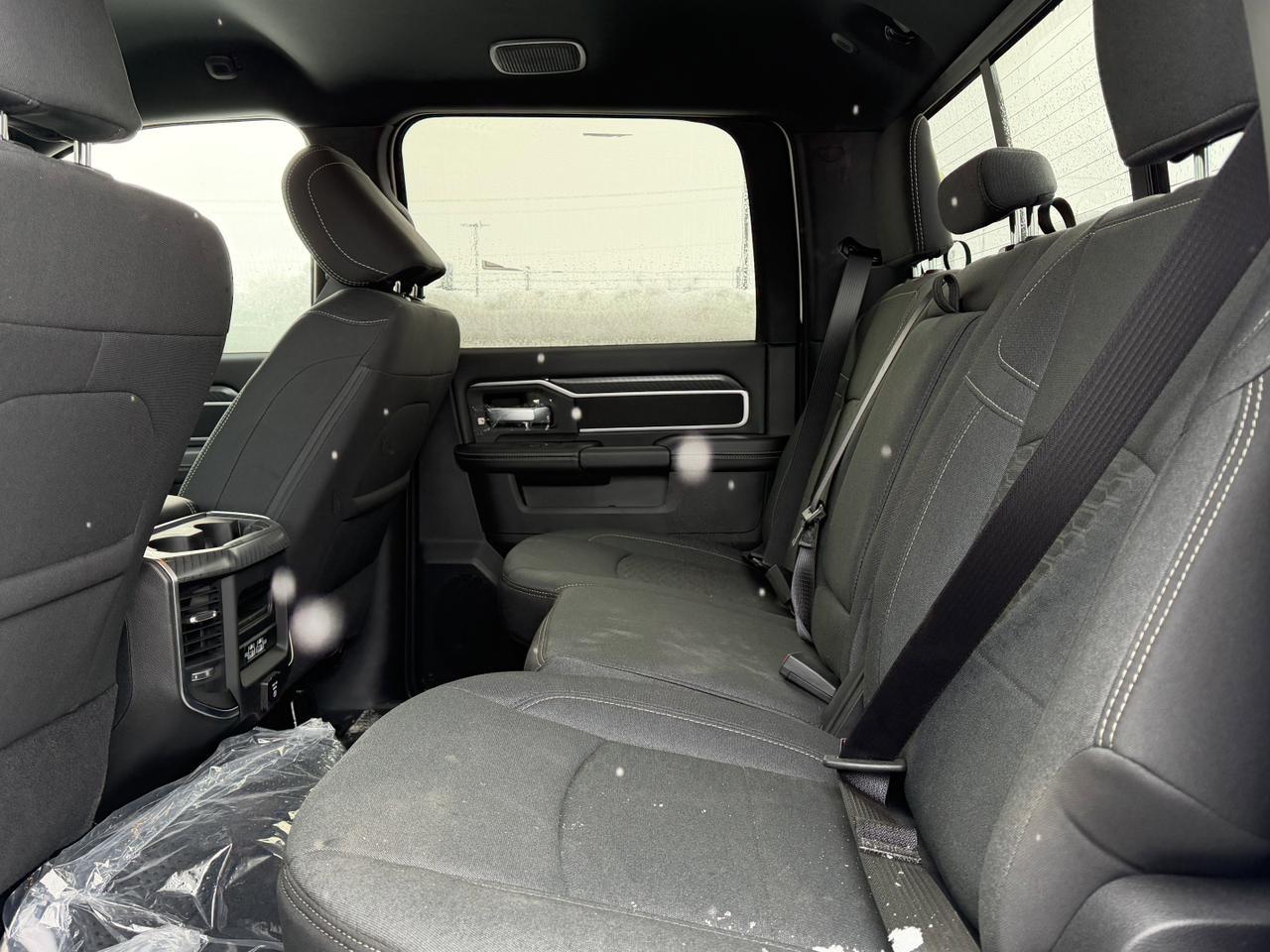 2025 Ram 2500 Big Horn Crew Cab 4x4 | Cummins Diesel | 12IN Touchscreen Nav | Heated Seats | Remote Start Redwater AB