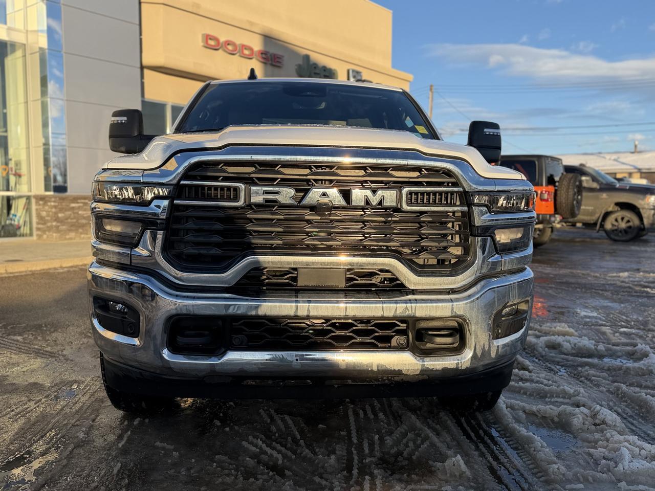 2025 Ram 2500 Big Horn Crew Cab 4x4 | HEMI V8 | Low KMs | Remote Start | Bed Step | Alpine Audio Redwater AB