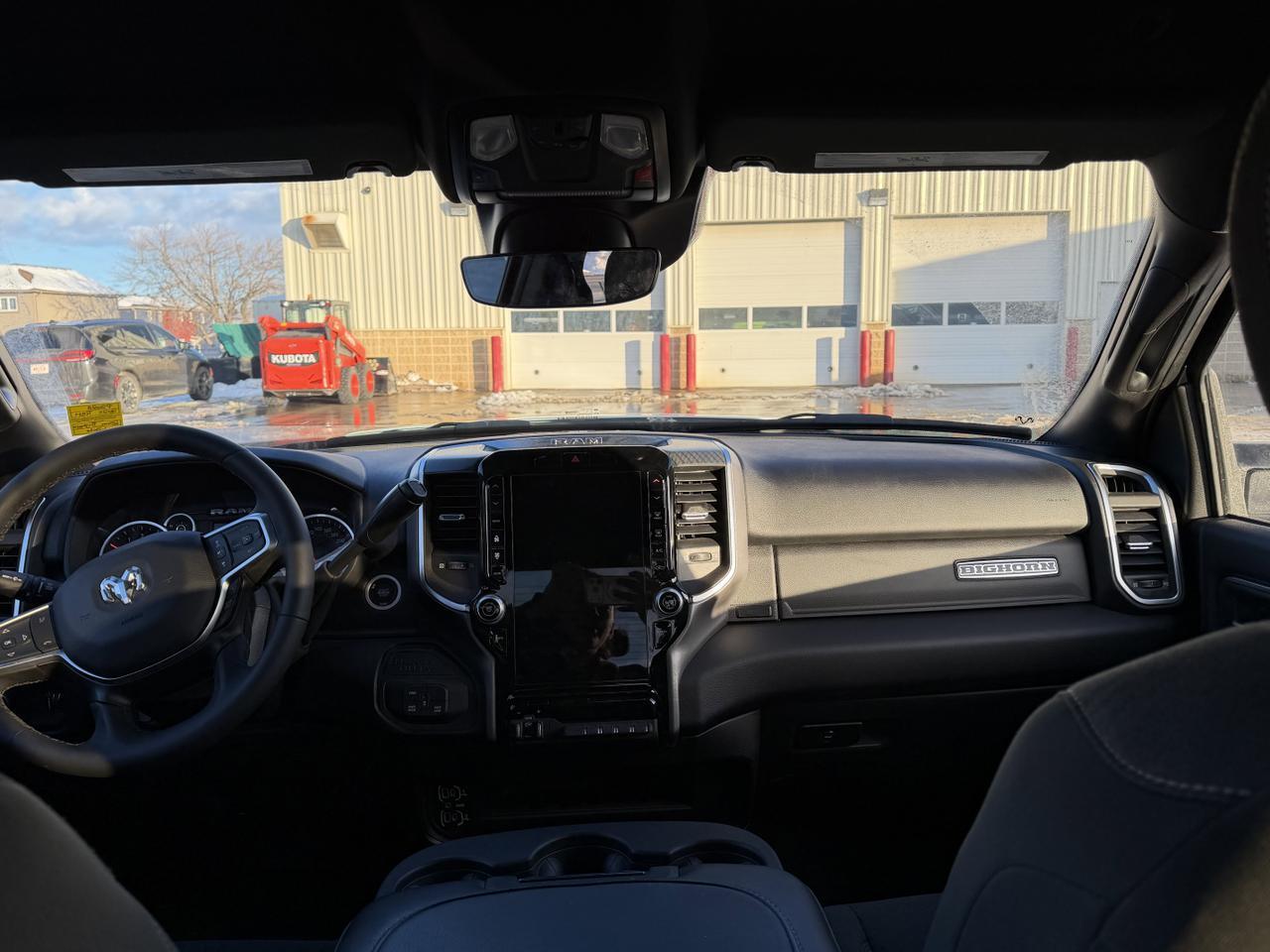 2025 Ram 2500 Big Horn Crew Cab 4x4 | HEMI V8 | Low KMs | Remote Start | Bed Step | Alpine Audio Redwater AB