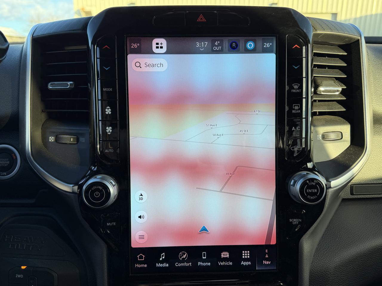 2025 Ram 2500 Big Horn Crew Cab 4x4 | HEMI V8 | Low KMs | Remote Start | Bed Step | Alpine Audio Redwater AB