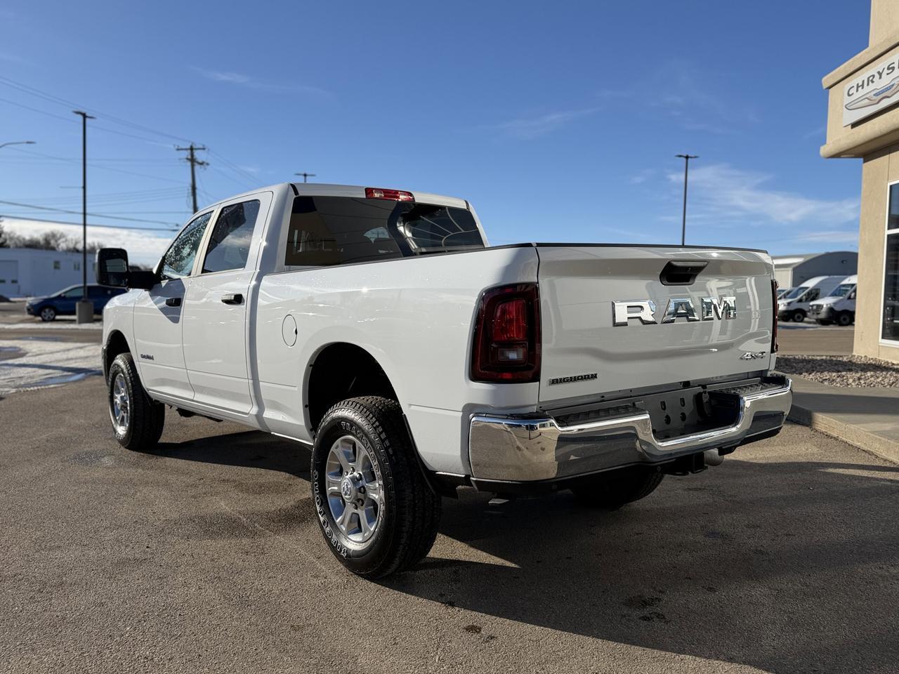 2025 Ram 2500 Big Horn Crew Cab 4x4 | Low KMs | Alpine | 12IN Display | NAV | Heated Seats | Remote Start Redwater AB
