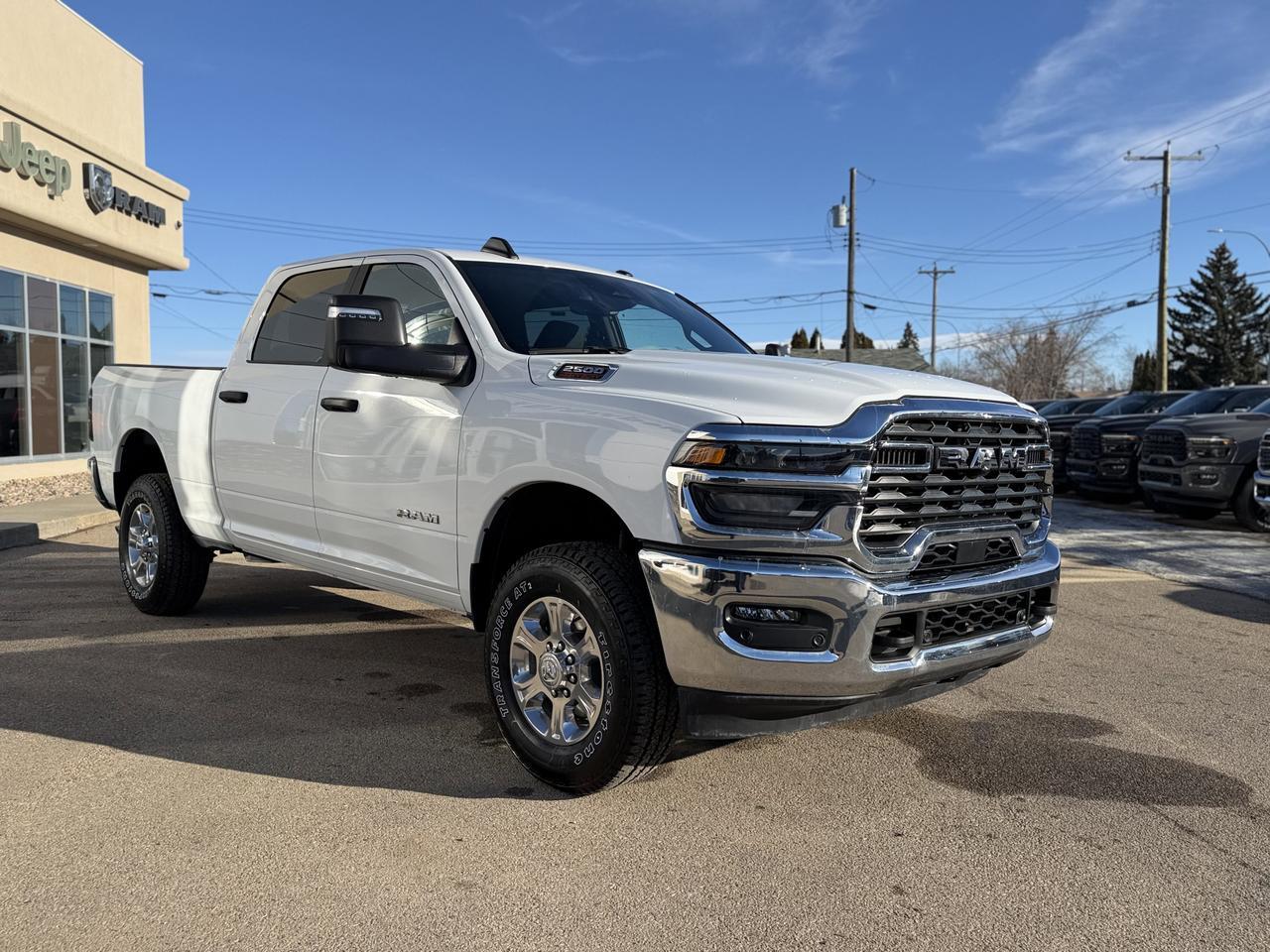 2025 Ram 2500 Big Horn Crew Cab 4x4 | Low KMs | Alpine | 12IN Display | NAV | Heated Seats | Remote Start Redwater AB