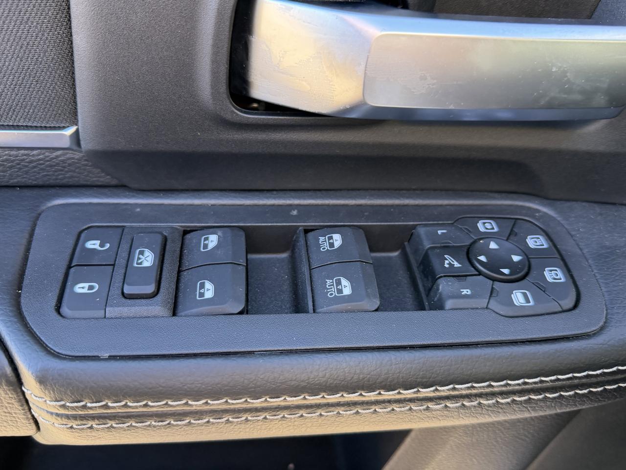 2025 Ram 2500 Big Horn Crew Cab 4x4 | Low KMs | Alpine | 12IN Display | NAV | Heated Seats | Remote Start Redwater AB