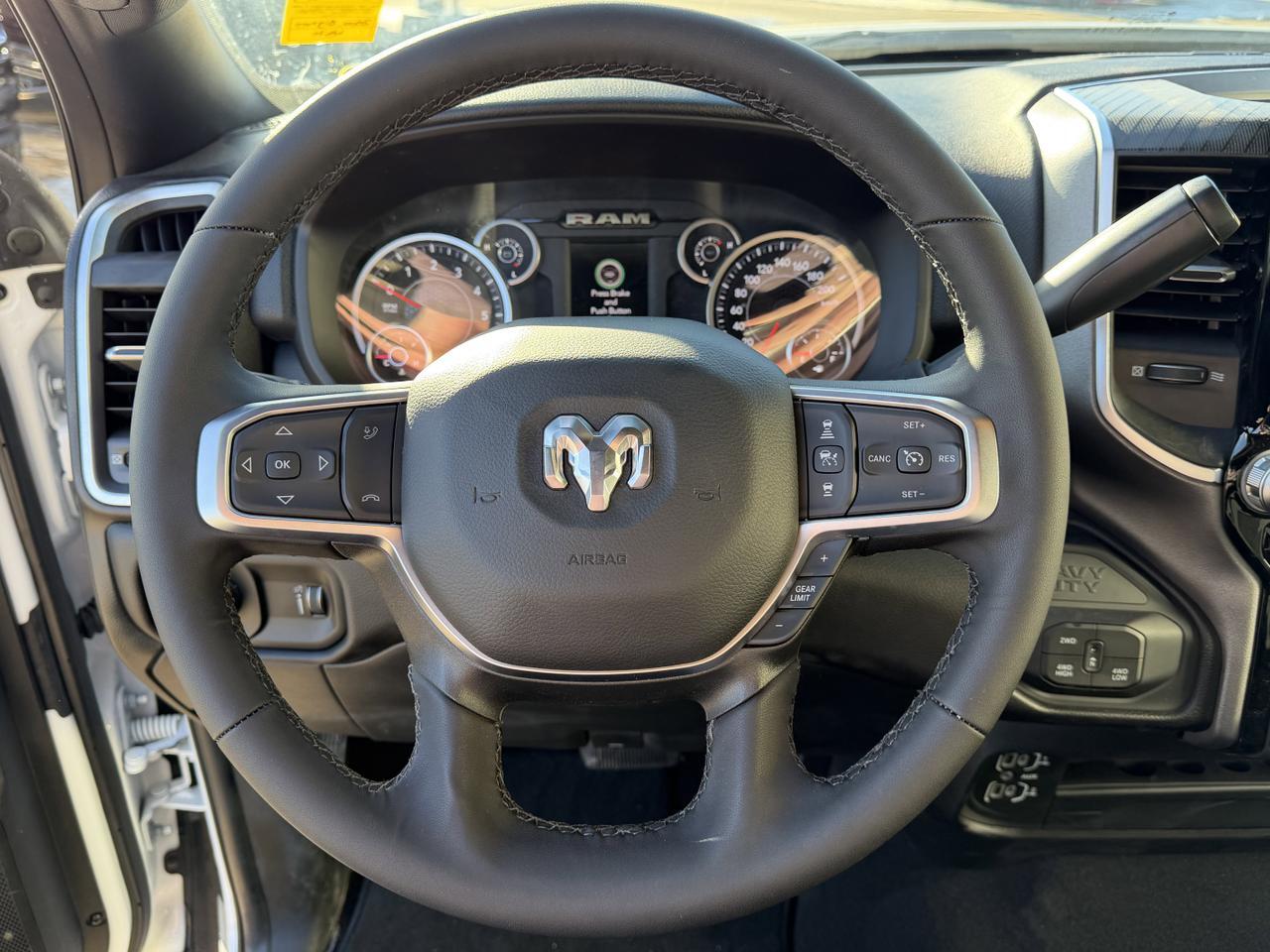 2025 Ram 2500 Big Horn Crew Cab 4x4 | Low KMs | Alpine | 12IN Display | NAV | Heated Seats | Remote Start Redwater AB