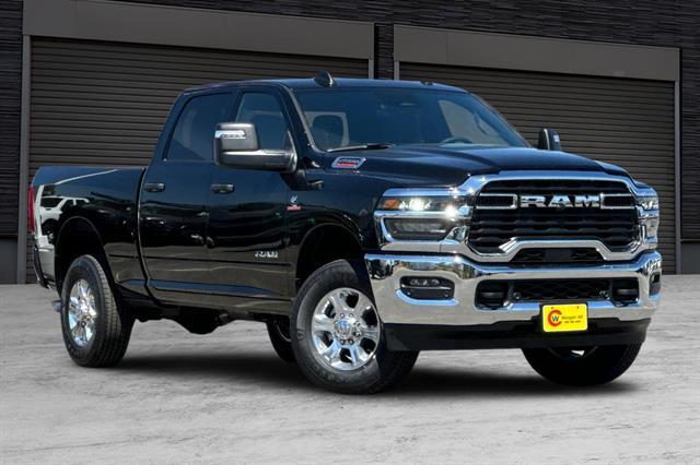 2025 Ram 2500 Big Horn Crew Cab 4x4 6&apos;4&quot; Box Morgan Hill CA
