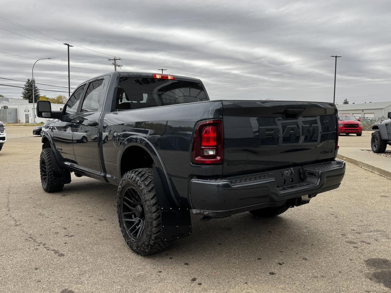 2025 Ram 2500 Big Horn Night Edition Crew Cab 4x4 | Rig Ready Ram | Turbo Diesel | Towing | Heated Seats | NAV Redwater AB