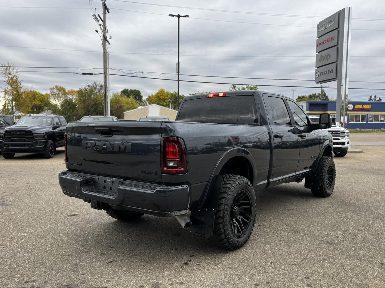 2025 Ram 2500 Big Horn Night Edition Crew Cab 4x4 | Rig Ready Ram | Turbo Diesel | Towing | Heated Seats | NAV Redwater AB