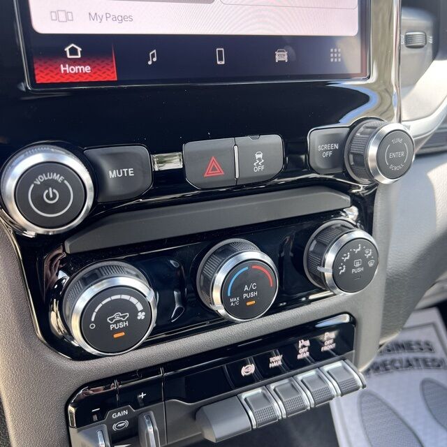 2025 Ram 2500 Big Horn Herrin IL