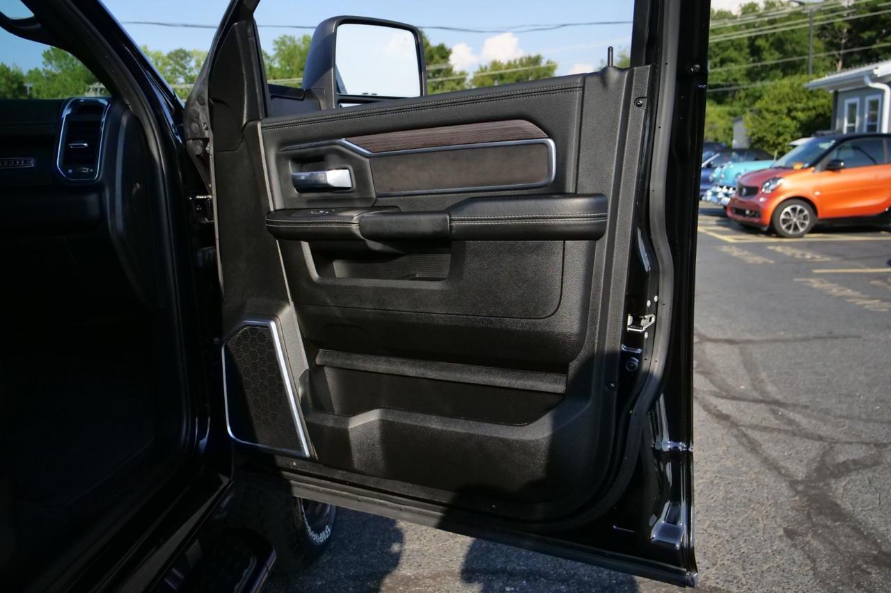 2025 Ram 2500 Laramie 4X4 / Night Edition / HO Diesel / MEGA CAB! Lincolnton NC