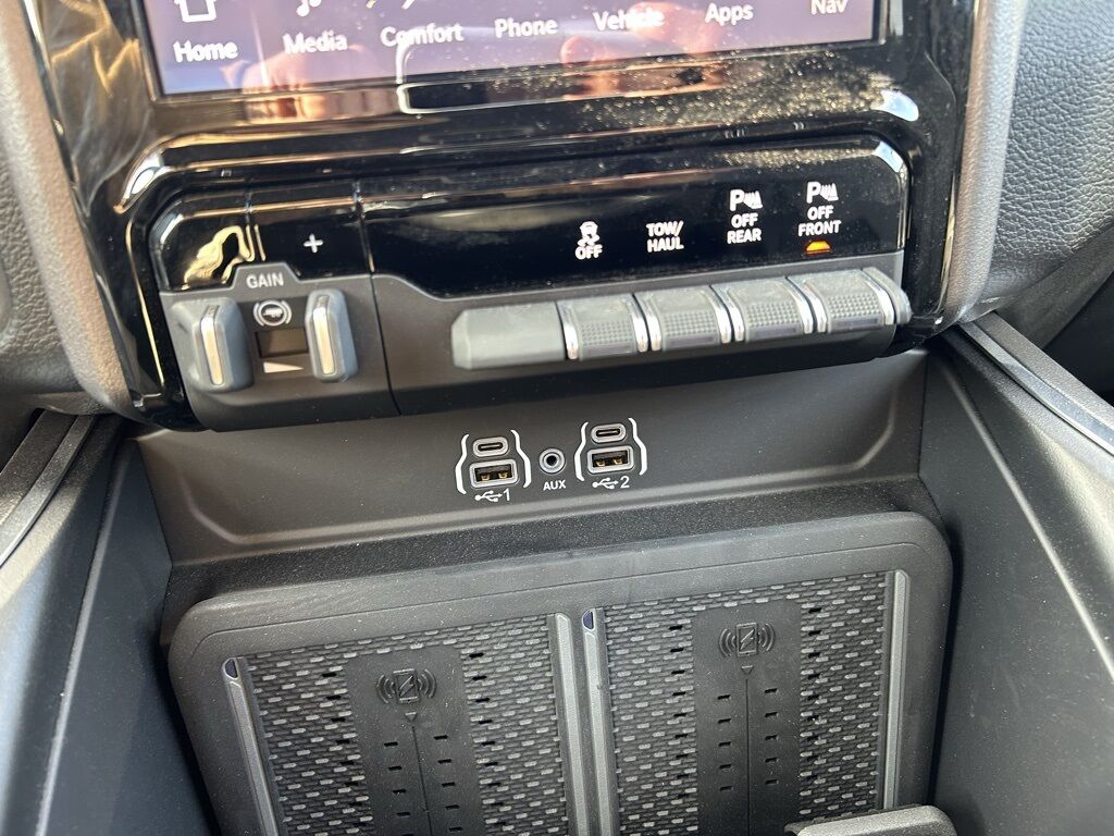 2025 Ram 2500 Laramie Crestwood KY