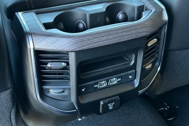 2025 Ram 2500 Laramie Crew Cab 4x4 6&apos;4&quot; Box Morgan Hill CA
