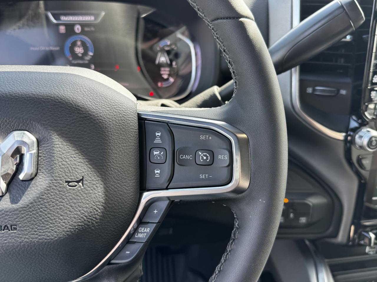 2025 Ram 2500 Laramie Night Edition Crew Cab 4x4 | Cummins | Sport Hood | Sunroof | NAV Redwater AB