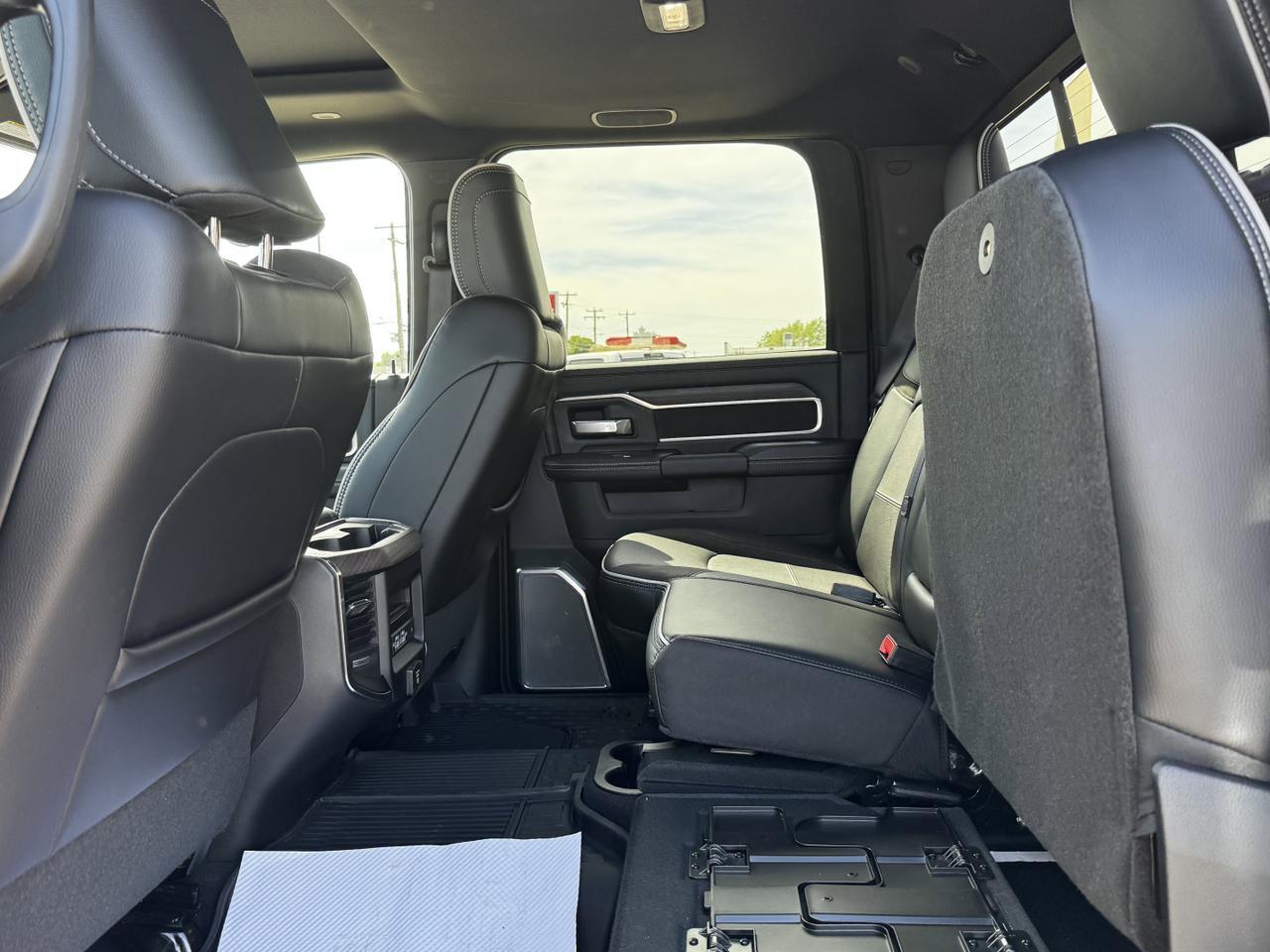2025 Ram 2500 Laramie Night Edition Crew Cab 4x4 | Cummins | Sport Hood | Sunroof | NAV Redwater AB