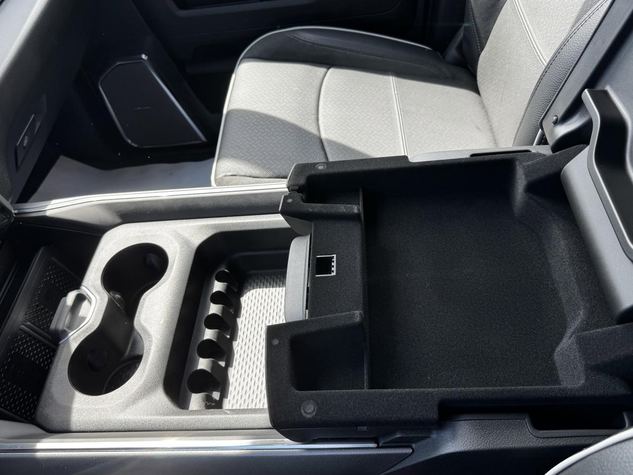 2025 Ram 2500 Laramie Night Edition Crew Cab 4x4 | Cummins | Sport Hood | Sunroof | NAV Redwater AB