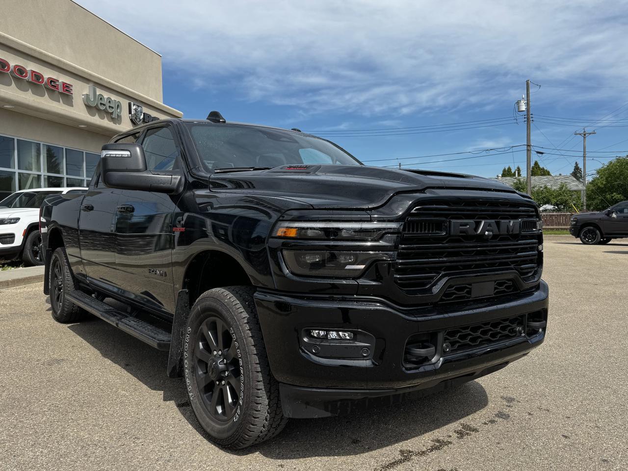 2025 Ram 2500 Laramie Night Edition Crew Cab 4x4 | Cummins | Sport Hood | Sunroof | NAV Redwater AB