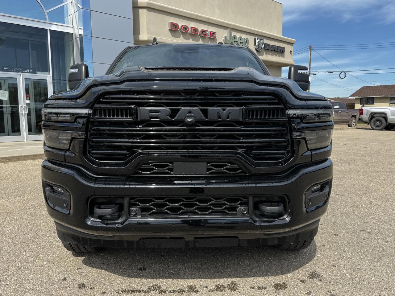 2025 Ram 2500 Laramie Night Edition Crew Cab 4x4 | Cummins | Sport Hood | Sunroof | NAV Redwater AB
