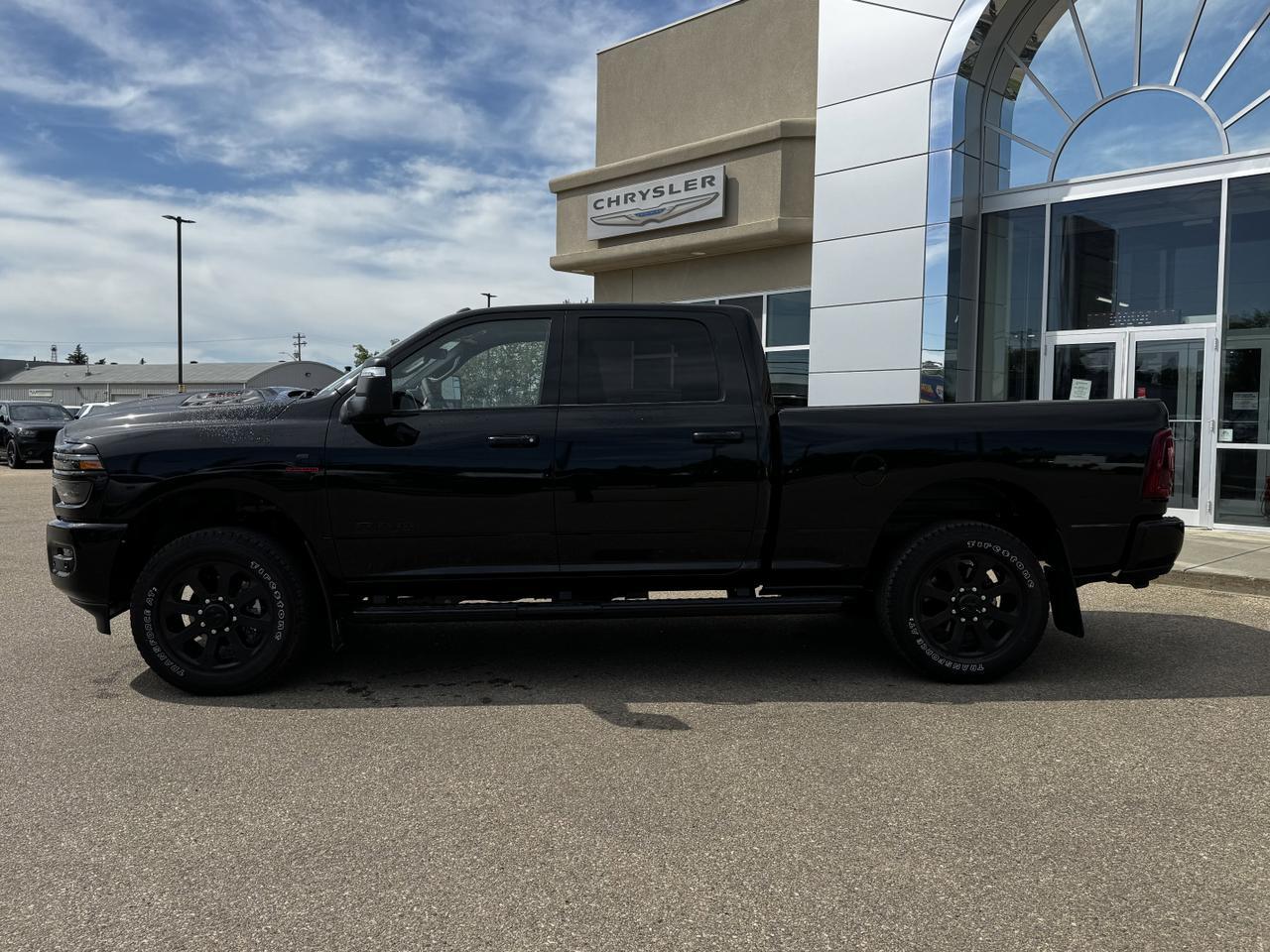 2025 Ram 2500 Laramie Night Edition Crew Cab 4x4 | Cummins | Sport Hood | Sunroof | NAV Redwater AB