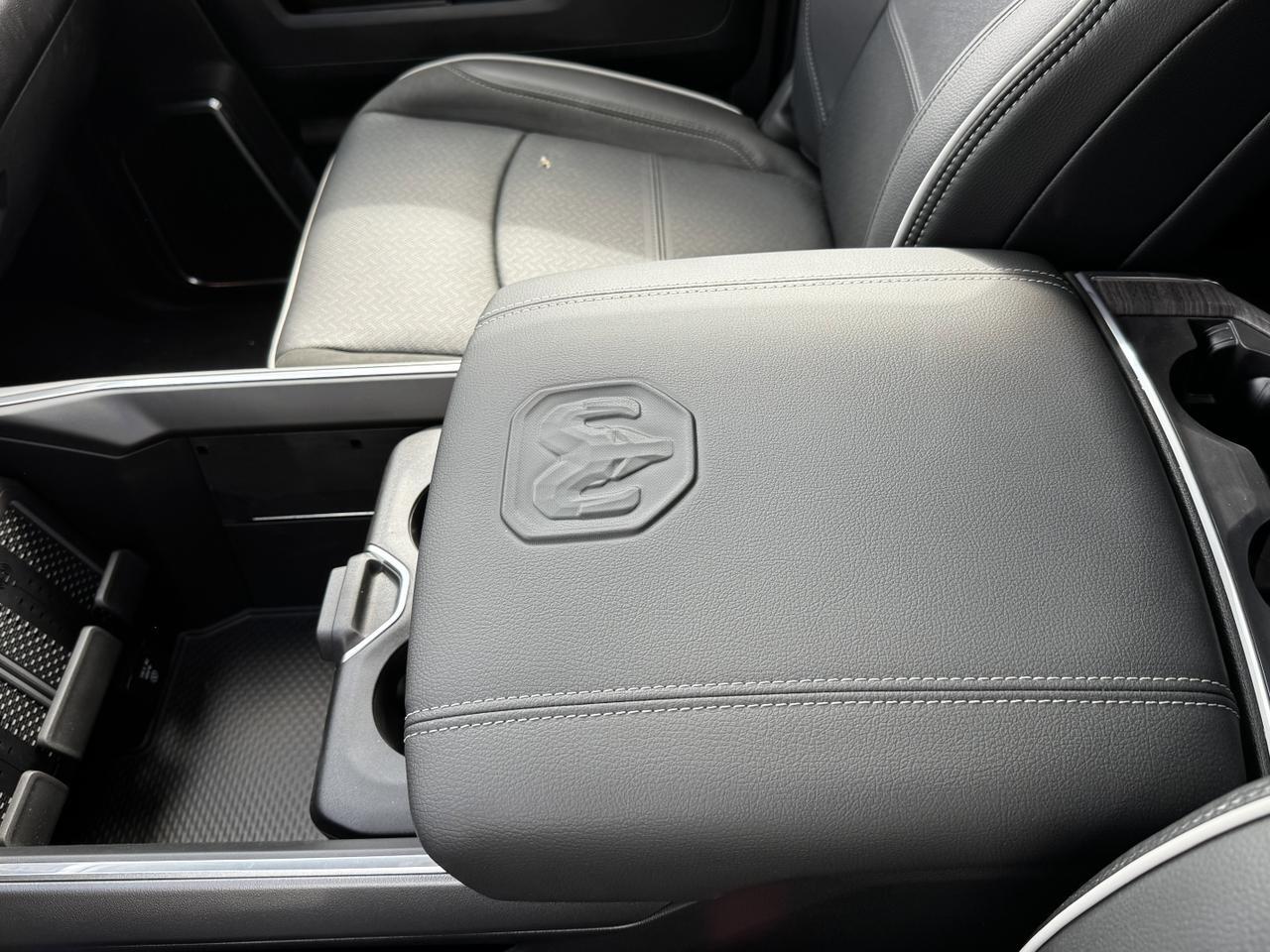 2025 Ram 2500 Laramie Night Edition Crew Cab 4x4 | Cummins Diesel | Leather | Heated Vented Seats | Sunroof Redwater AB