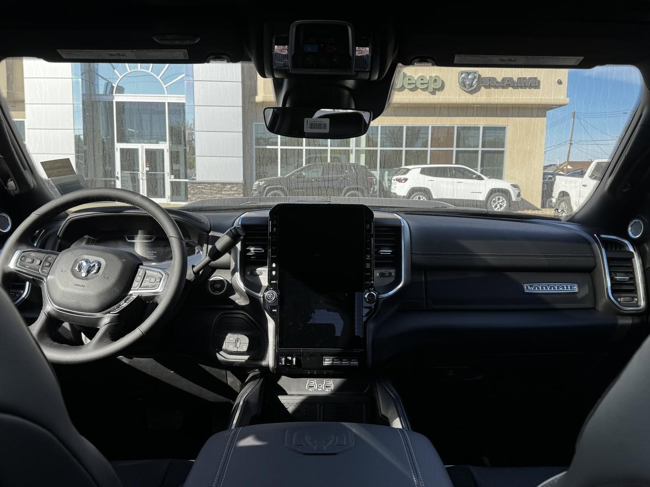 2025 Ram 2500 Laramie Night Edition Crew Cab 4x4 | Cummins Diesel | Towing | NAV | Leather | Sunroof Redwater AB