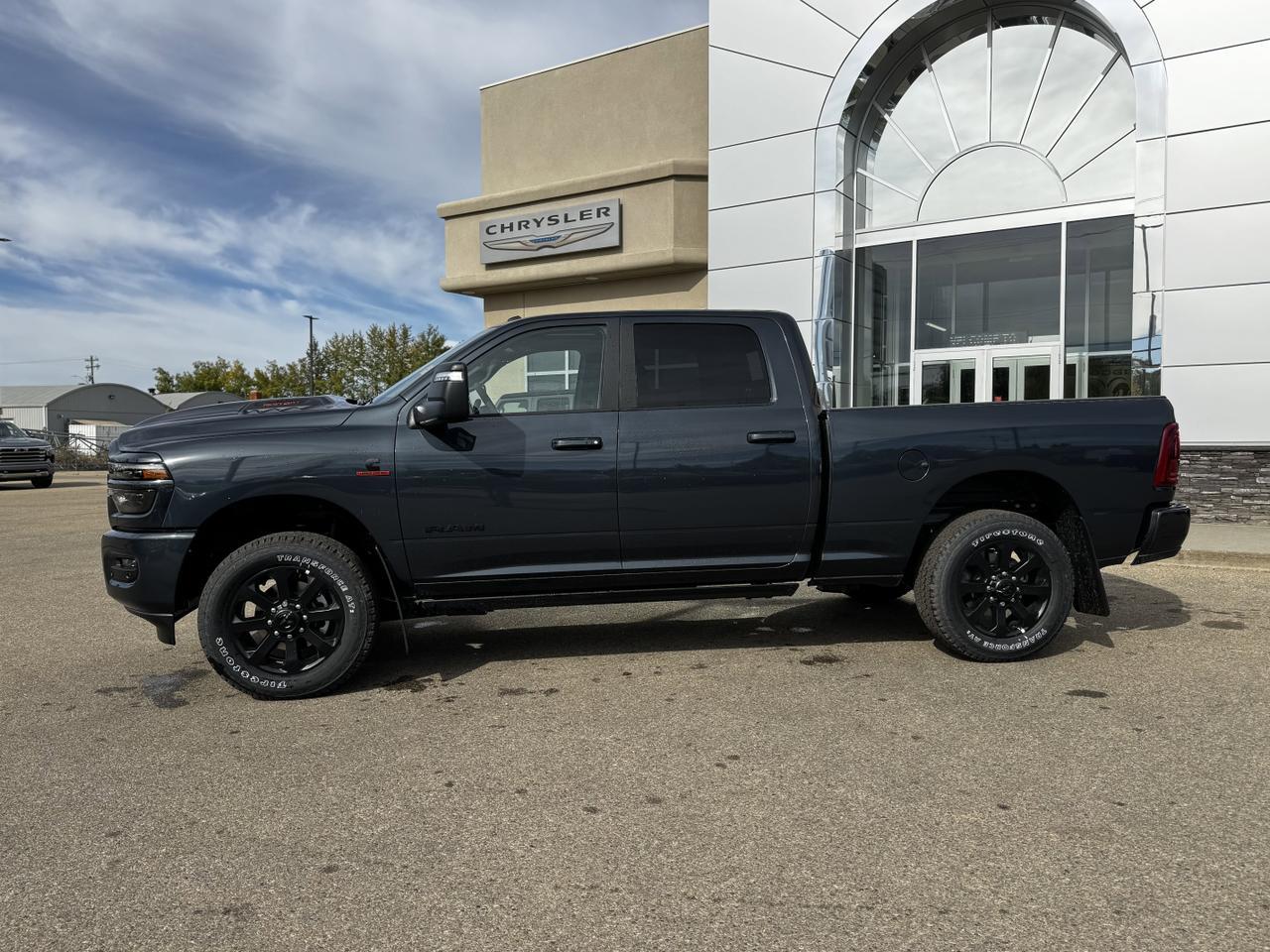 2025 Ram 2500 Laramie Night Edition Crew Cab 4x4 | Cummins Diesel | Towing | NAV | Leather | Sunroof Redwater AB