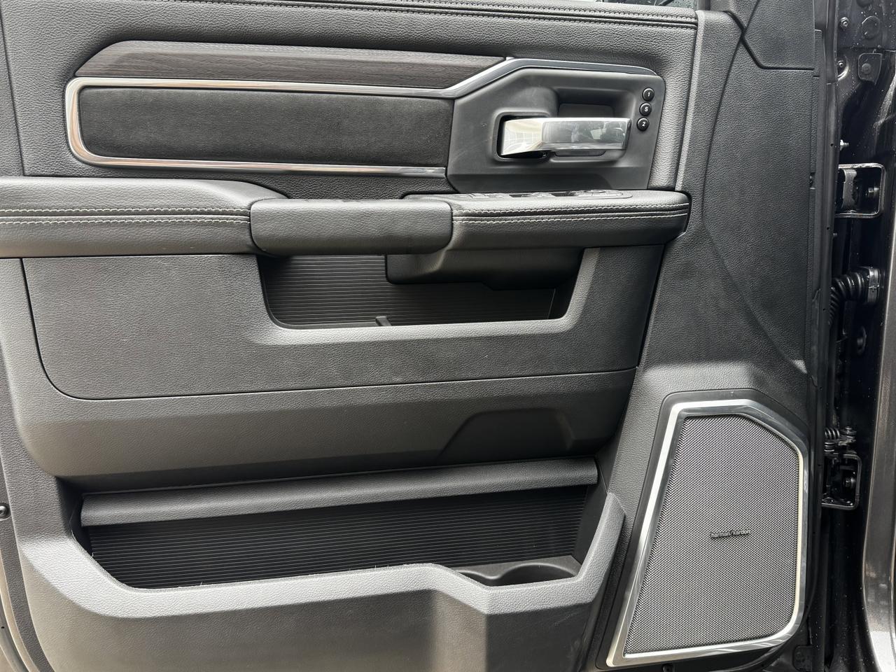2025 Ram 2500 Laramie Night Edition Crew Cab 4x4 | TOMBSTONE | Rig Ready Ram | Cummins | Heated Vented Seats Redwater AB