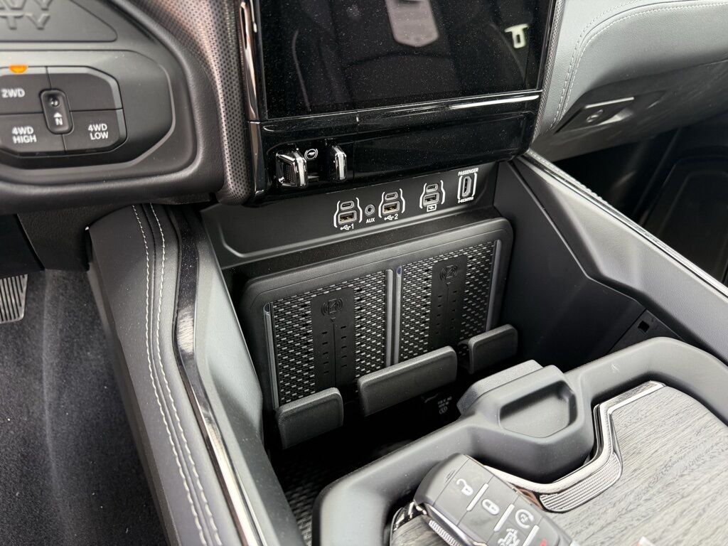 2025 Ram 2500 Limited Crestwood KY