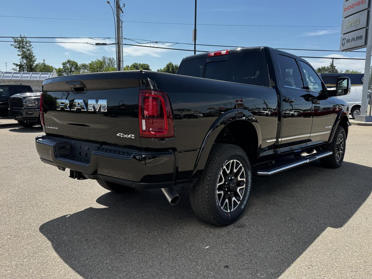2025 Ram 2500 Limited Crew Cab 4x4 | Cummins Diesel | Heated Seats | Remote Start | Towing Redwater AB