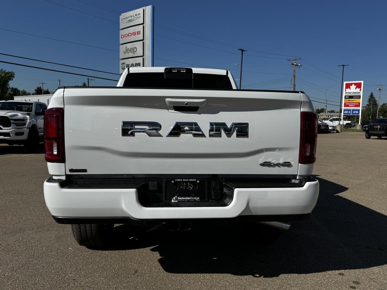 2025 Ram 2500 Limited Longhorn Crew Cab 4x4 | Cummins Diesel | Leather | Towing Prep | Sunroof | NAV Redwater AB