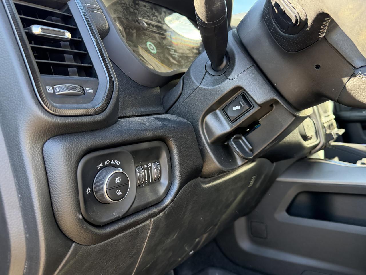 2025 Ram 2500 Rebel Crew Cab 4x4 | Cummins Diesel | 12IN Display | NAV | Backup Camera | Heated Seats Redwater AB