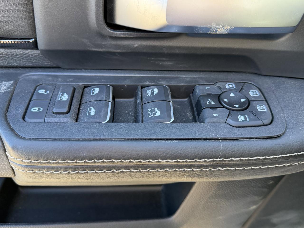 2025 Ram 2500 Rebel Crew Cab 4x4 | Cummins Diesel | 12IN Display | NAV | Backup Camera | Heated Seats Redwater AB