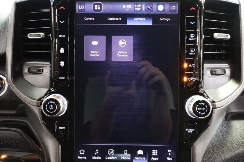 2025 Ram 2500 Tradesman 6.4L V8 Hemi 12in GPS Camera FREE WARRANTY Arlington TX
