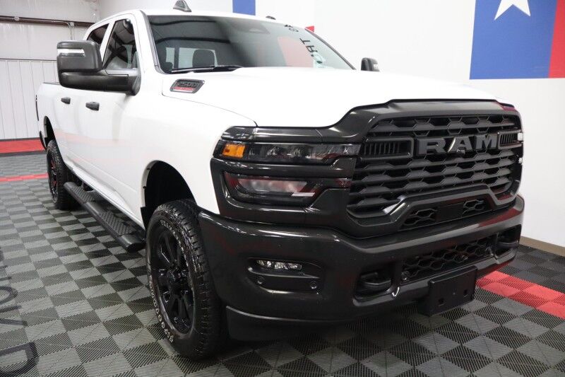 2025 Ram 2500 Tradesman 6.4L V8 Hemi 12in GPS Camera FREE WARRANTY Arlington TX